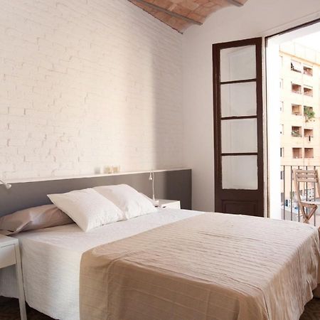 Napoles - Modernist Flat Close To Sagrada Familia Барселона Екстериор снимка