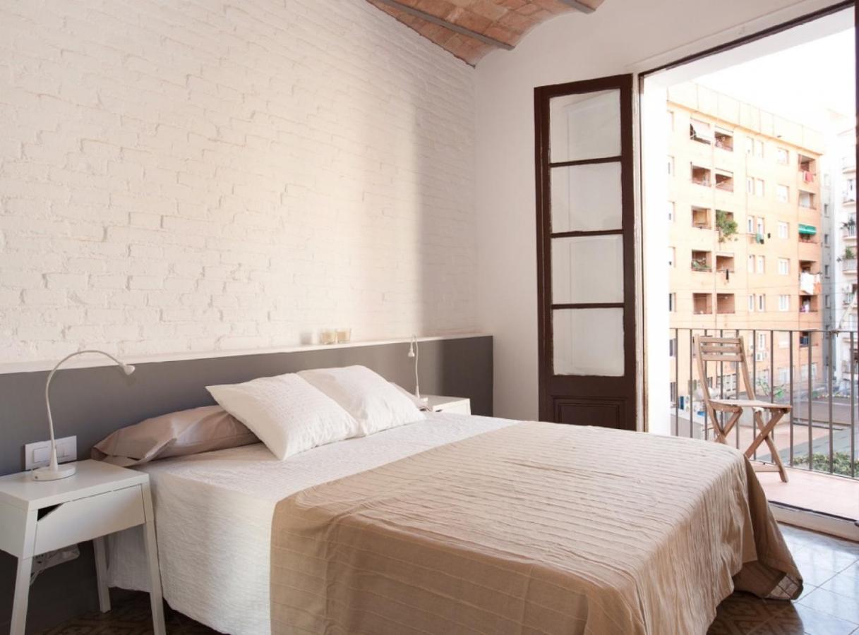Napoles - Modernist Flat Close To Sagrada Familia Барселона Екстериор снимка