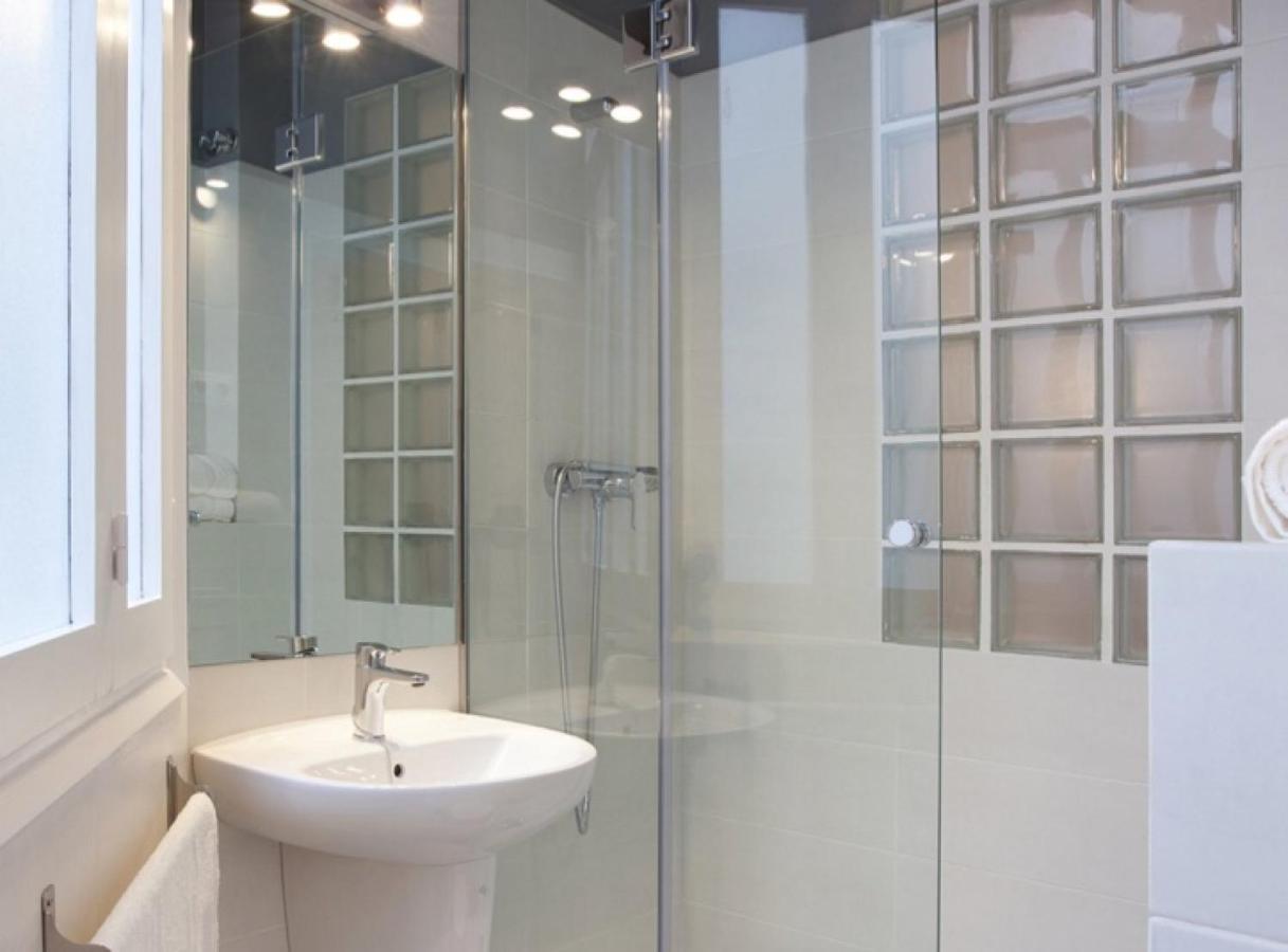 Napoles - Modernist Flat Close To Sagrada Familia Барселона Екстериор снимка